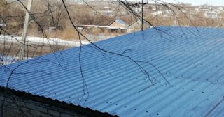 Демонтаж поликарбоната с крыши в Великом Устюге - услуги по доступной цене от 624 рублей