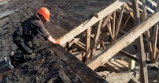 Профессиональный демонтаж стропильной системы от Сварной-Влс в Великом Устюге от 572 рублей.