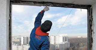 Демонтаж остекления балкона в Великом Устюге - цена от 572 руб. - Сварной-Влс