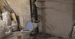 Демонтаж сантехкабины в панельном доме - цена от 1039 рублей | Сварной-Влс